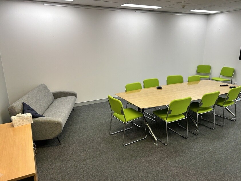 Fully Fitted Office- in sought after area BARTON