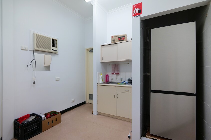 Individual Strata Offices OR Whole Site for Lease