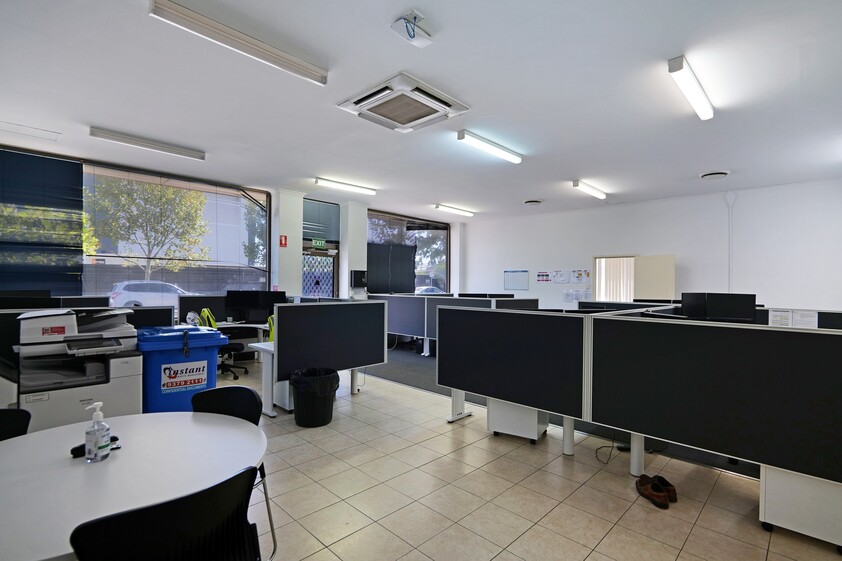 Individual Strata Offices OR Whole Site for Lease