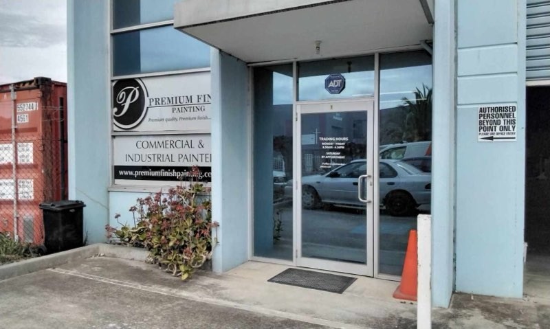 Prime Commercial Property with Showroom and Modern Amenities