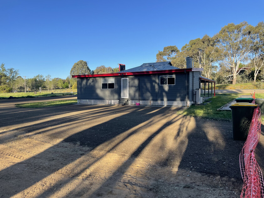 Premier Commercial/Industrial Gateway Site into Young, NSW DA Approved for Vehicle Sales & Hire!