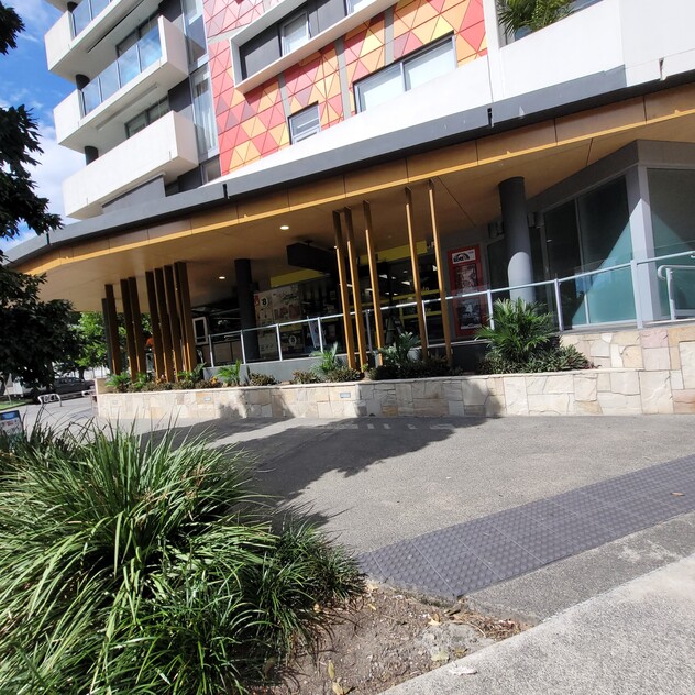 Ground Floor Retail / Office - For Sale/Lease Opportunity in the heart of West End