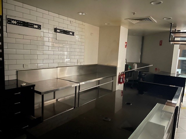 Ground Floor Retail / Office - For Sale/Lease Opportunity in the heart of West End