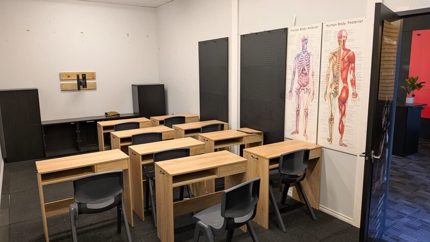 Easily accessible showroom or office
