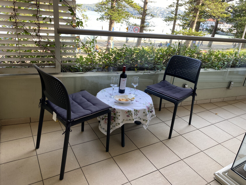 QUEST MANLY (PREVIOUS NAME) - FULLY FURNISHED HOLIDAY APARTMENT (MIN 2 NIGHTS) & SHORT TERM RENTAL IN "GRAND ESPLANADE"