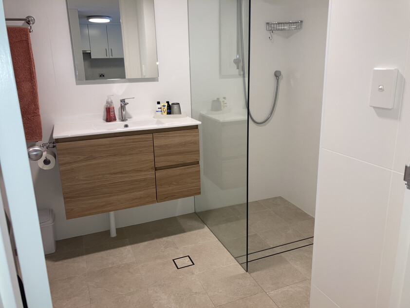 QUEST MANLY (PREVIOUS NAME) - FULLY FURNISHED HOLIDAY APARTMENT (MIN 2 NIGHTS) & SHORT TERM RENTAL IN "GRAND ESPLANADE"