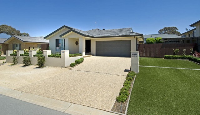 Spacious Family Living in the Heart of Leafy Yerrabi Pond Area, Gungahlin