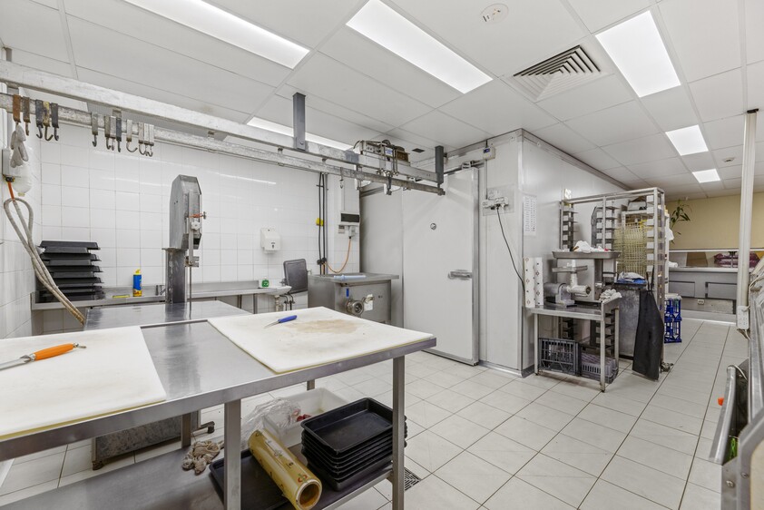 Established Supermarket & Freehold Premises - Prime Dee Why Location