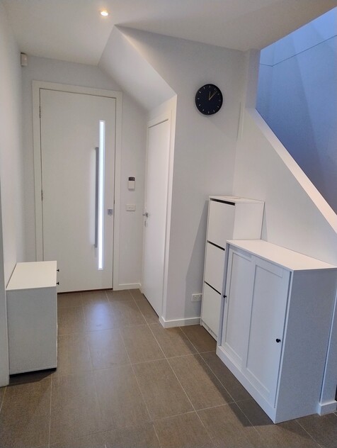 SHARE HOUSE - Bedroom available >3months - Fully furnished with all bills included!