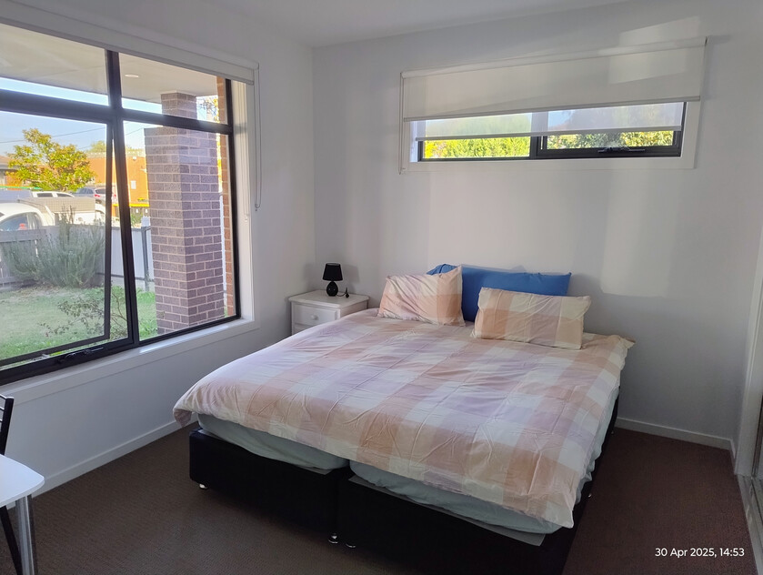 SHARE HOUSE - Bedroom available >3months - Fully furnished with all bills included!