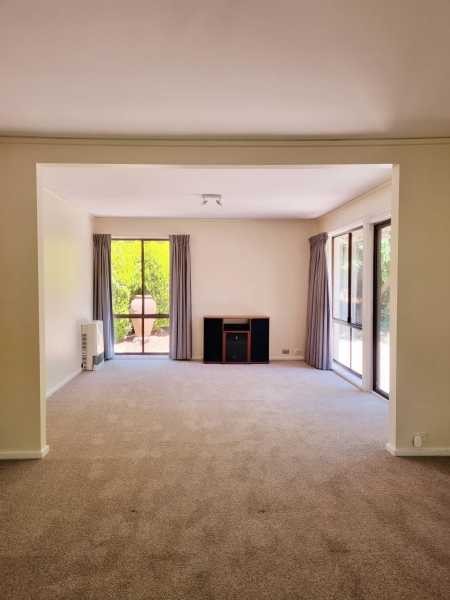 House for Rent in Curtin