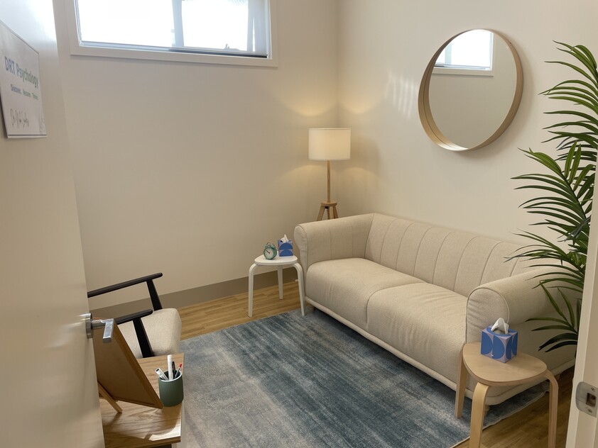 Aesthetic & Affordable Therapy Rooms Flexible Rentals, Fully Serviced - Narre Warren North