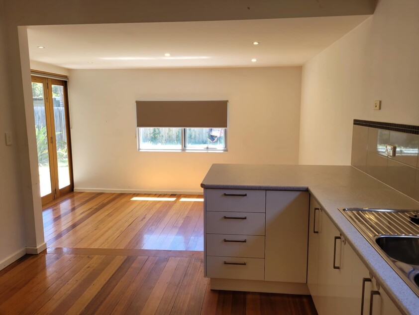 Beachside Bliss Freshly Painted Gem with Alfresco Living