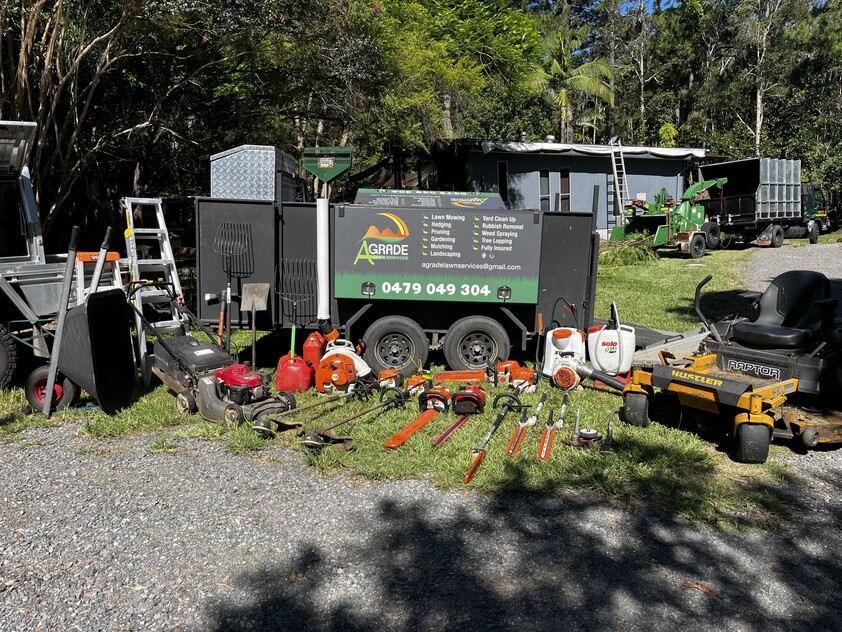 Thriving Lawn Care & Maintenance Business Walk-In Walk-Out Opportunity