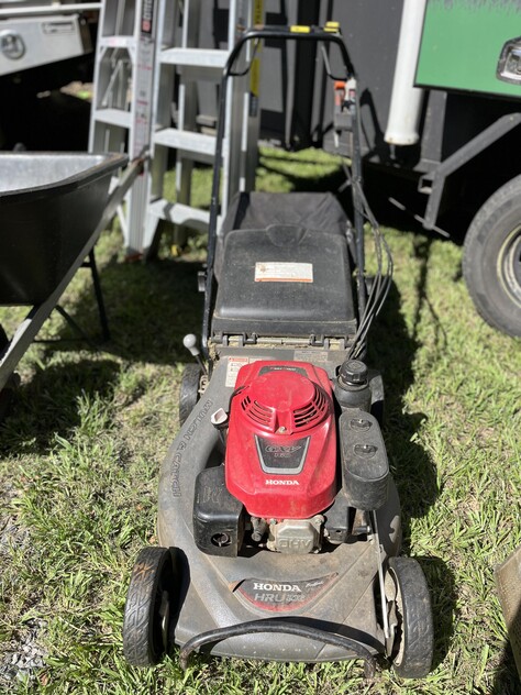 Thriving Lawn Care & Maintenance Business Walk-In Walk-Out Opportunity