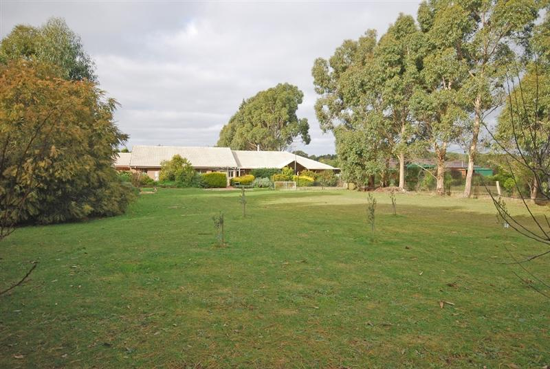 Modern Country Living with Accessibility and Space