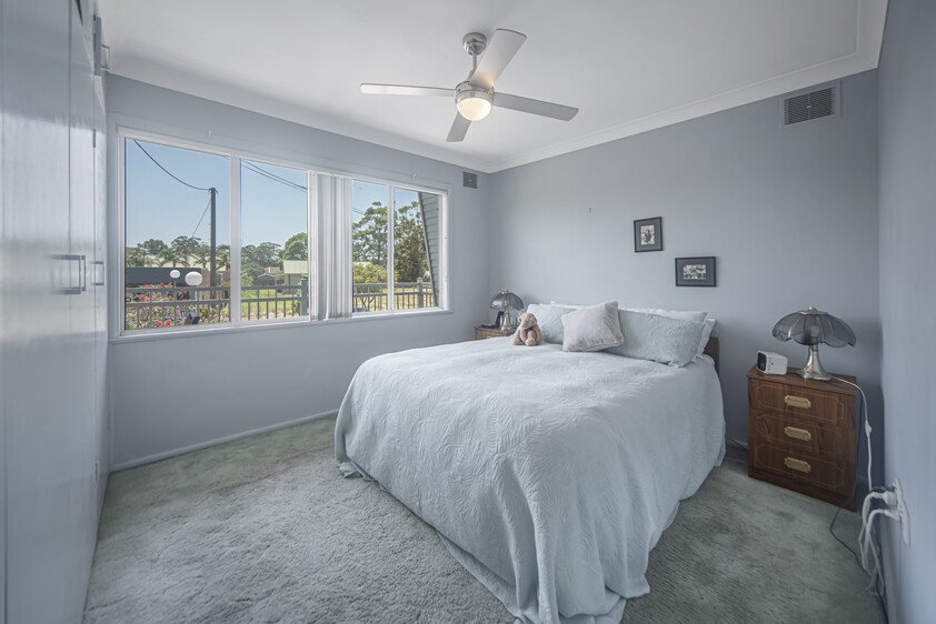 Bright and Inviting Residence in Prime Sussex Inlet Location