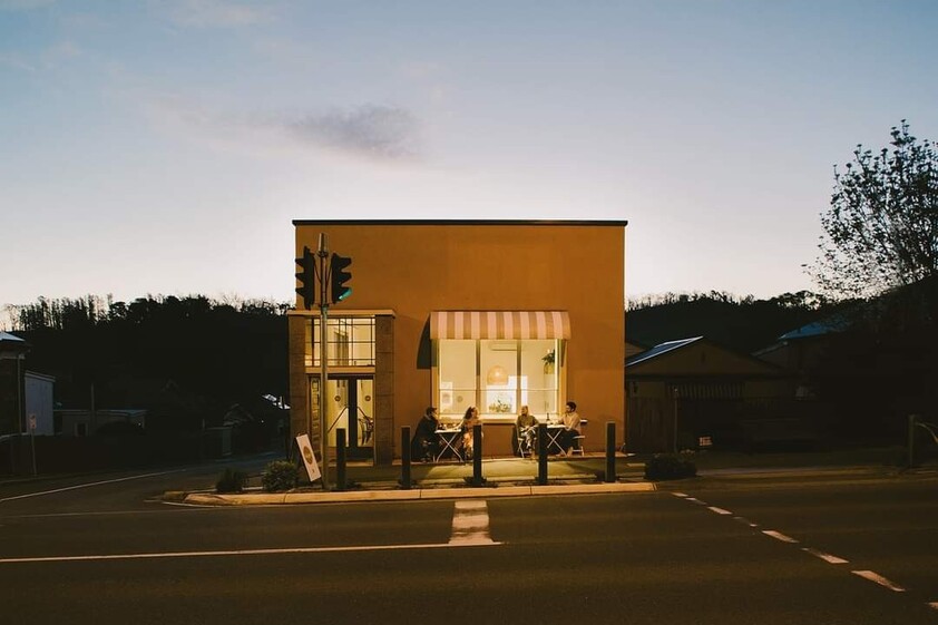 Exciting Wine Bar/Cellar Door/Kitchen/Retail opportunity in a Retro Bank