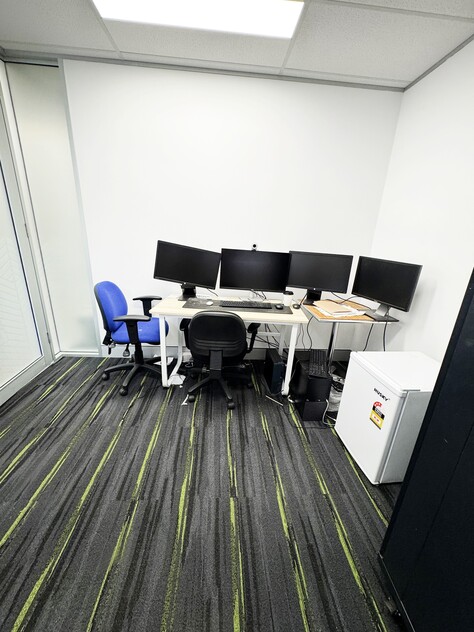 Modern 128 sqm Office Prime Location Near CBD & Central Station