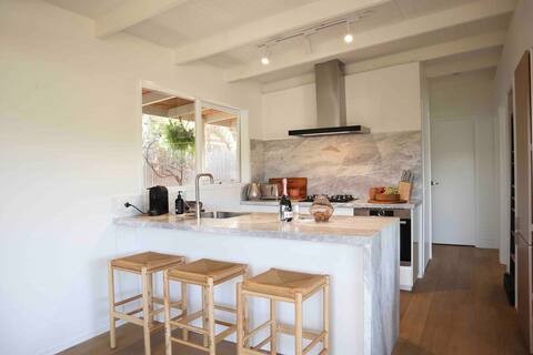 Avon Rd House Fully Furnished Rent from 3 - 6 months