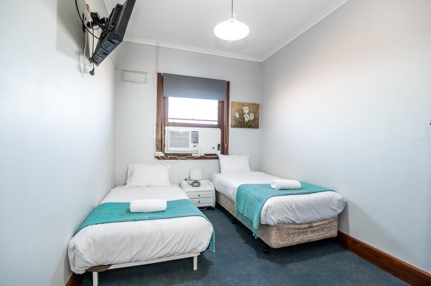 Affordable Worker Accommodation Private Room in Historic Hotel | All Bills Included