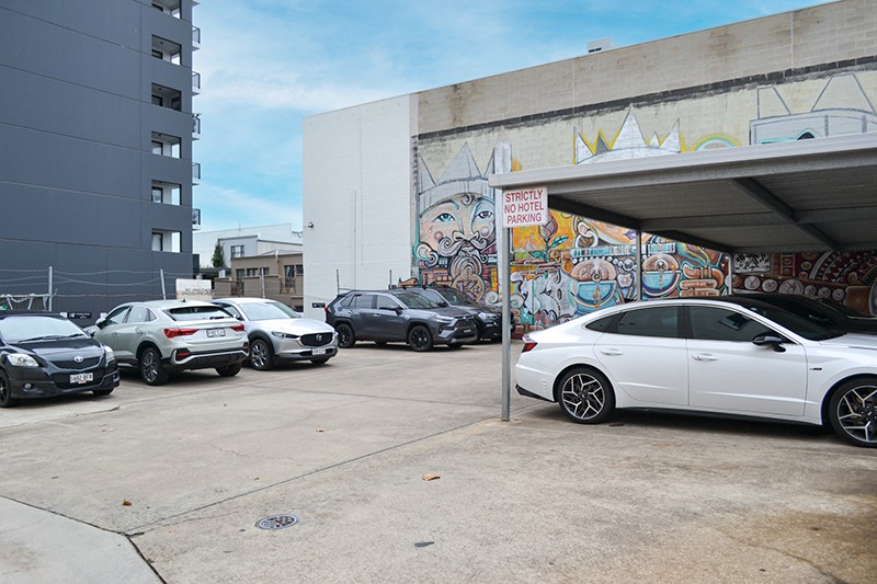 FABULOUS BOUTIQUE OFFICES ON KING WILLIAM STREET (LEGAL PRECINCT)