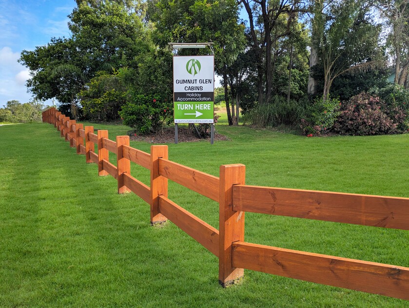 Award-Winning Accommodation with Freehold (2.94 Acres) in Prime Location