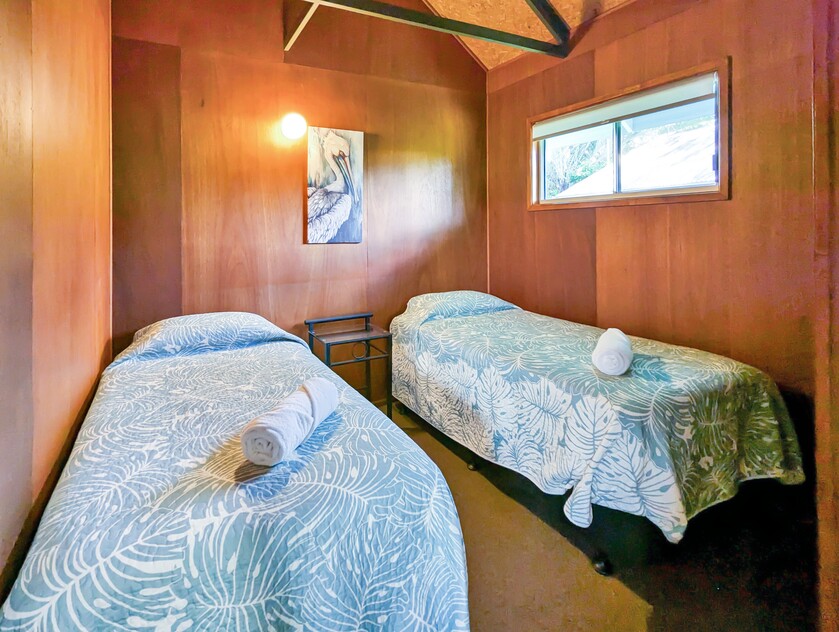 Award-Winning Accommodation with Freehold (2.94 Acres) in Prime Location