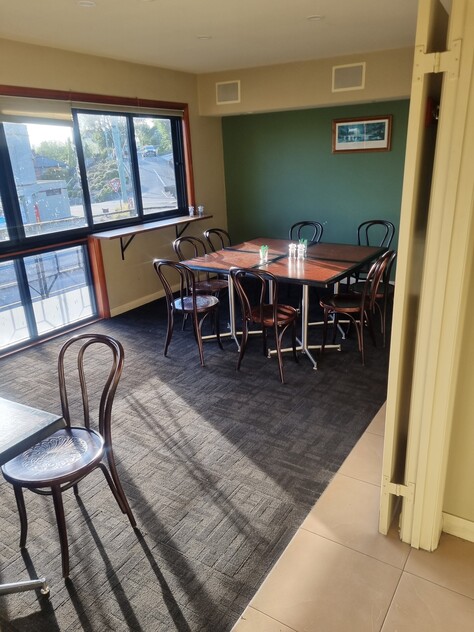 Charming Neighbourhood Café with Stunning Views Trevallyn
