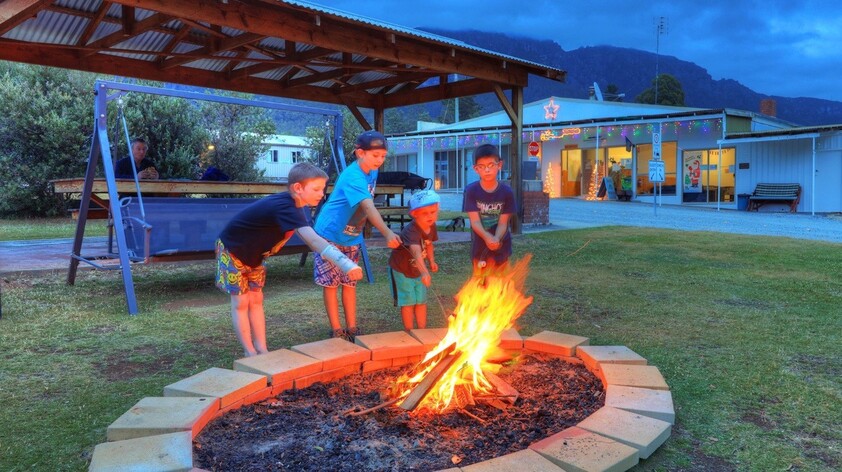 GOWRIE PARK WILDERNESS VILLAGE - SELLING FREEHOLD