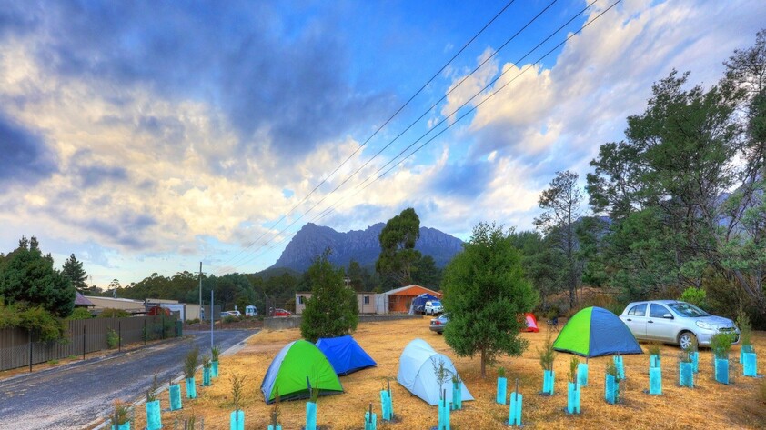 GOWRIE PARK WILDERNESS VILLAGE - SELLING FREEHOLD