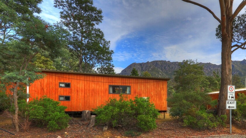GOWRIE PARK WILDERNESS VILLAGE - SELLING FREEHOLD