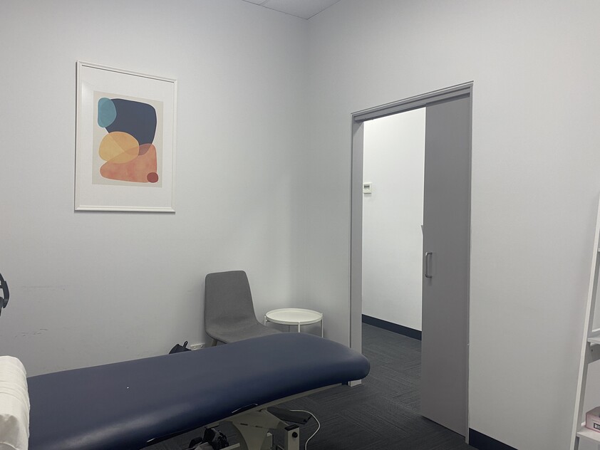 Spacious Modern Office with Hassle-Free Parking