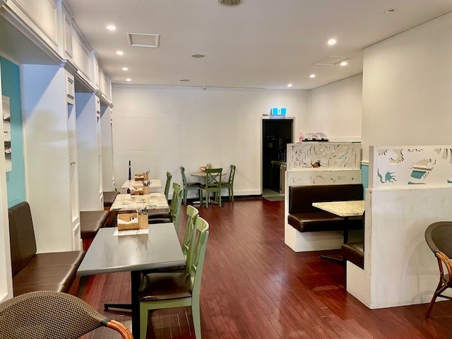 Thriving Cafe & Restaurant in Prime CBD Location