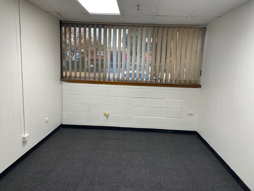 Office and Warehouse / Workshop in Prime inner west location
