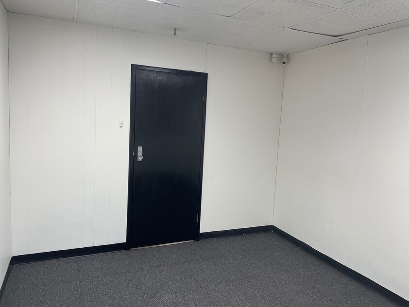 Office and Warehouse / Workshop in Prime inner west location