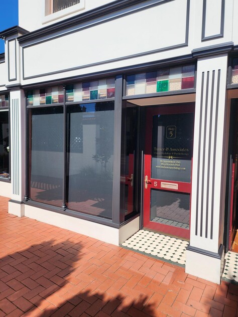 Boutique Strata Shop for lease