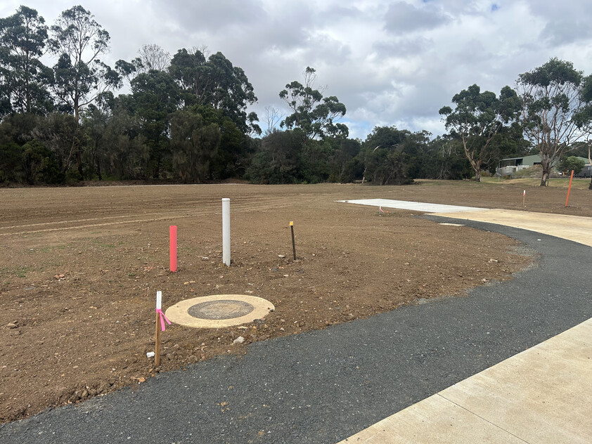 MULTIPLE BLOCKS RANGING FROM 2188m2 - 2989m2