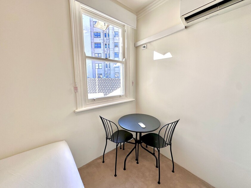 Modern Furnished Studio Units in Potts Point Move In Today!