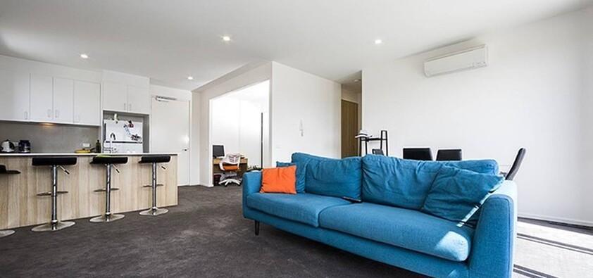 Executive Top Floor Apartment in the Heart of Braddon