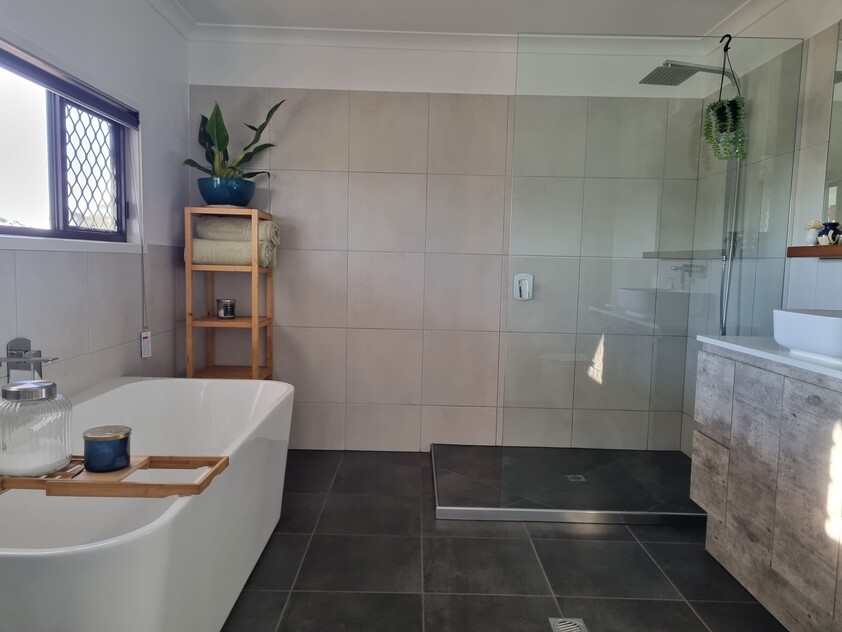 Love at first sight with this stylish, modern designed NEW home.