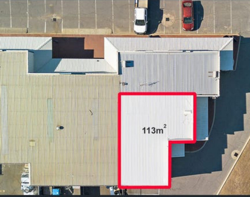 Fantastic Frontage Exposure for this 113sqm Office/Showroom/Workshop/Warehouse