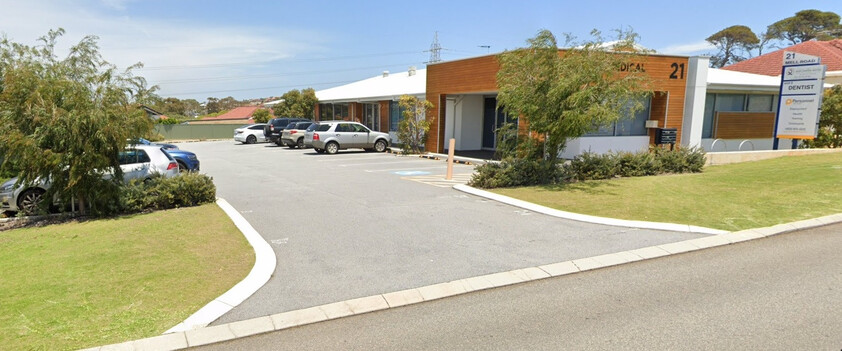 Medical consulting rooms (2) for lease