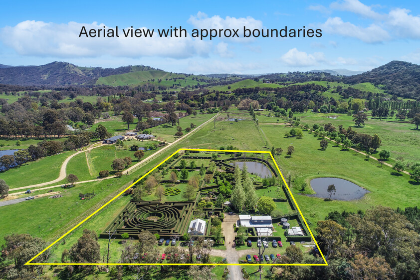 Award-Winning Maze, Garden, Café & Gallery with Events Venue & Residence