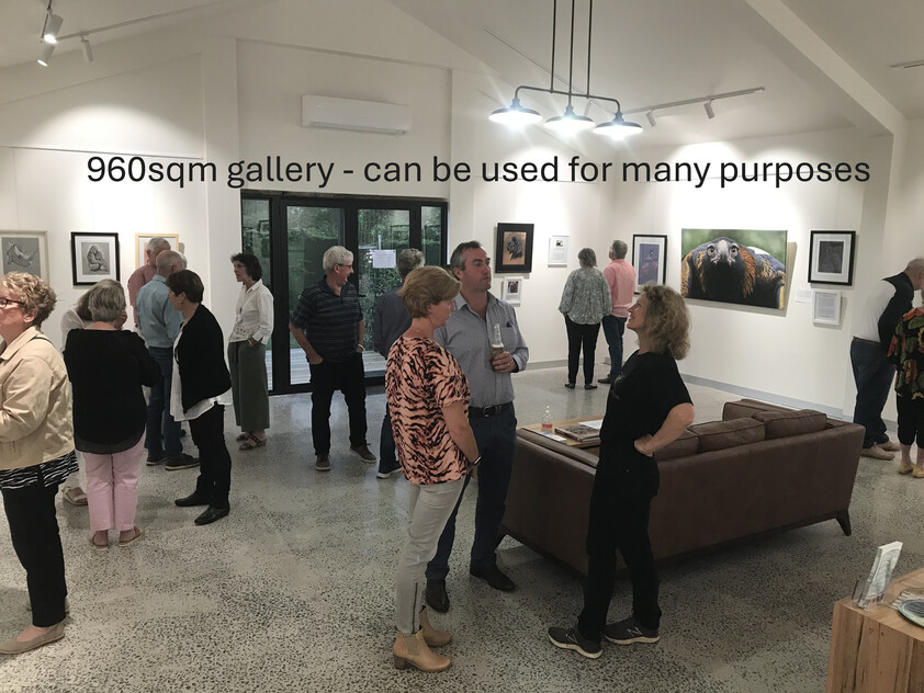 Award-Winning Maze, Garden, Café & Gallery with Events Venue & Residence