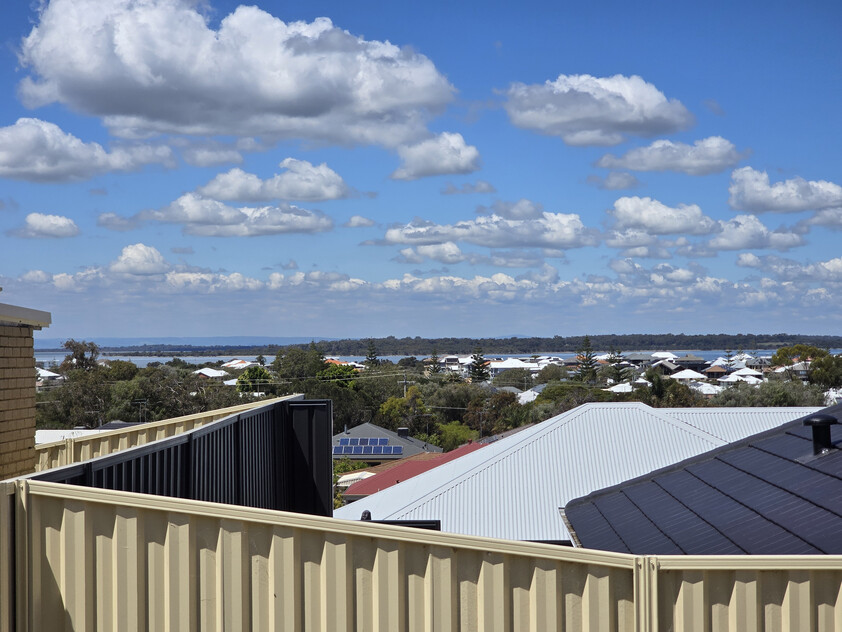 Live the Dream in Wonderful Wannanup - Vacant Land For Sale - 19.5m Frontage with 533m2 of Levelled Land