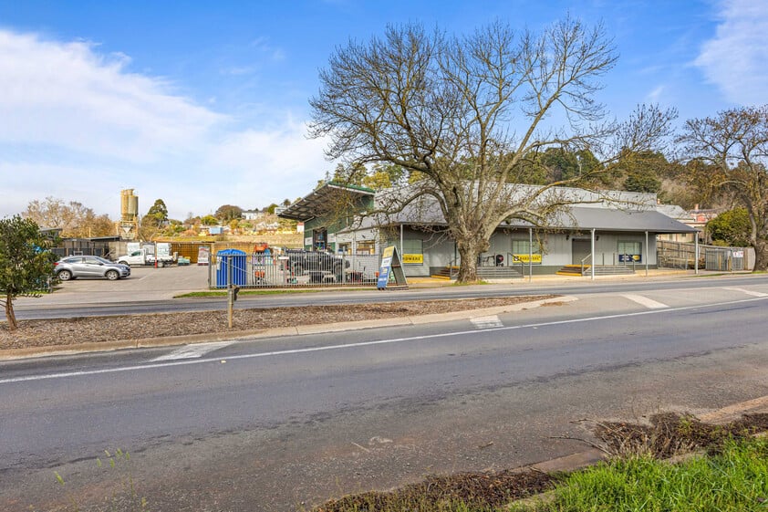 FOR SALE PRIME COMMERCIAL DEVELOPMENT OPPORTUNITY - GENEROUS VENDOR TERMS AVAILABLE