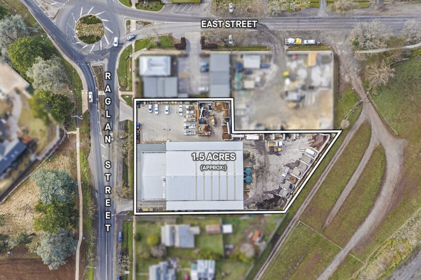 FOR SALE PRIME COMMERCIAL DEVELOPMENT OPPORTUNITY - GENEROUS VENDOR TERMS AVAILABLE
