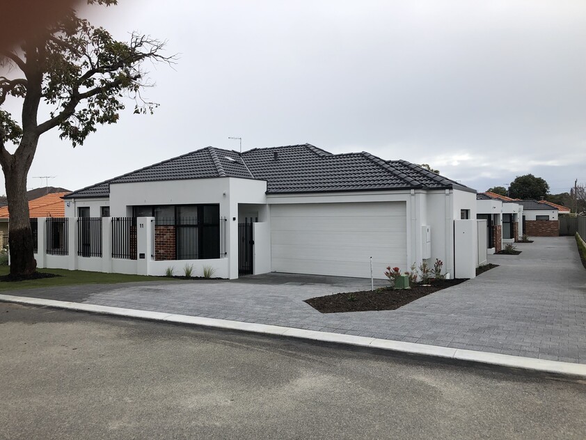 2021 Front Villa