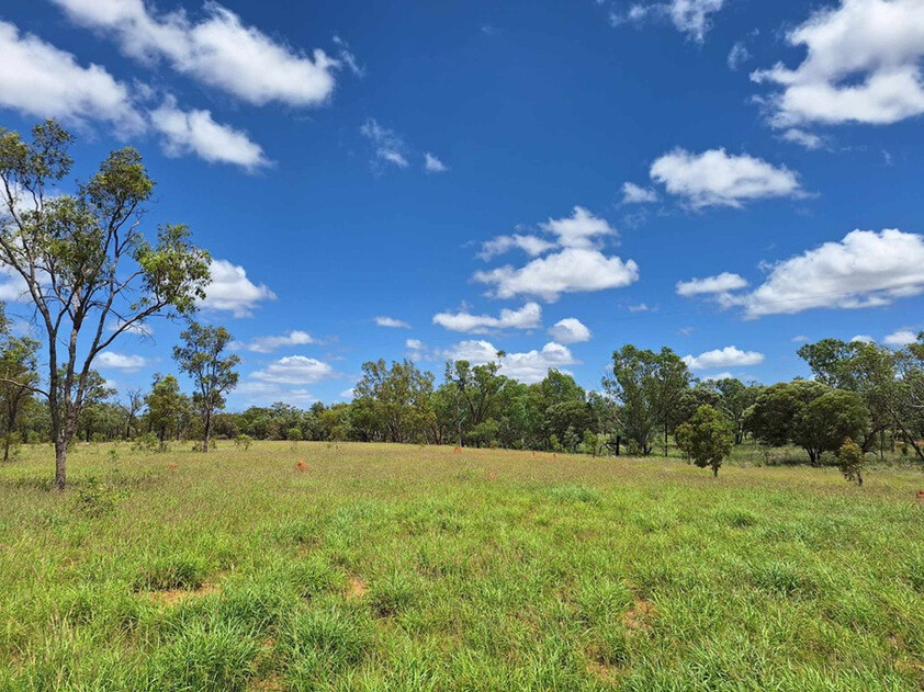 FOR SALE: Safe breeding block - Speculation: 24,923 ha/61,586 acres